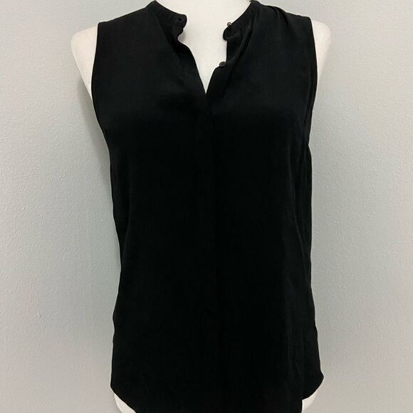 Forever 21 Tops - Forever 21 Black Dress Shirt